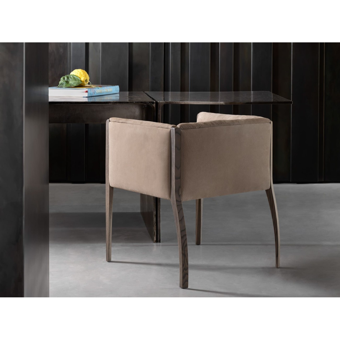 HENGE ARMCHAIR SHELLY