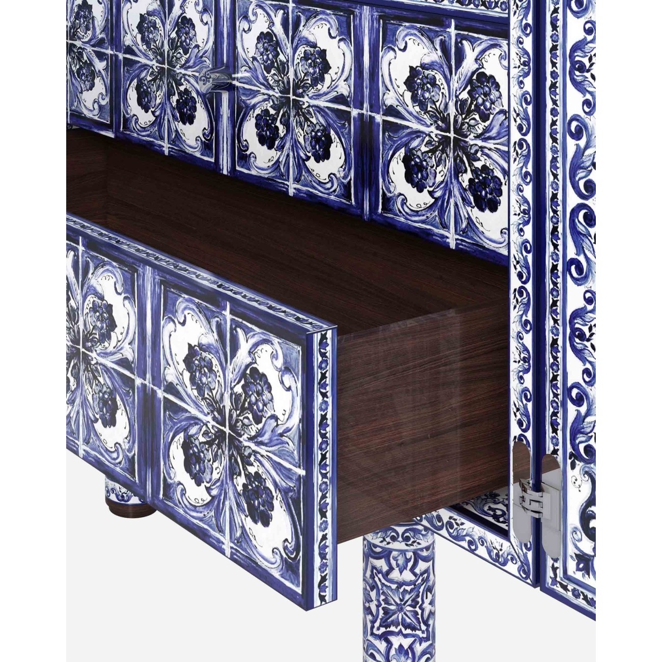 DOLCE&GABBANA – AIACE BUFFET