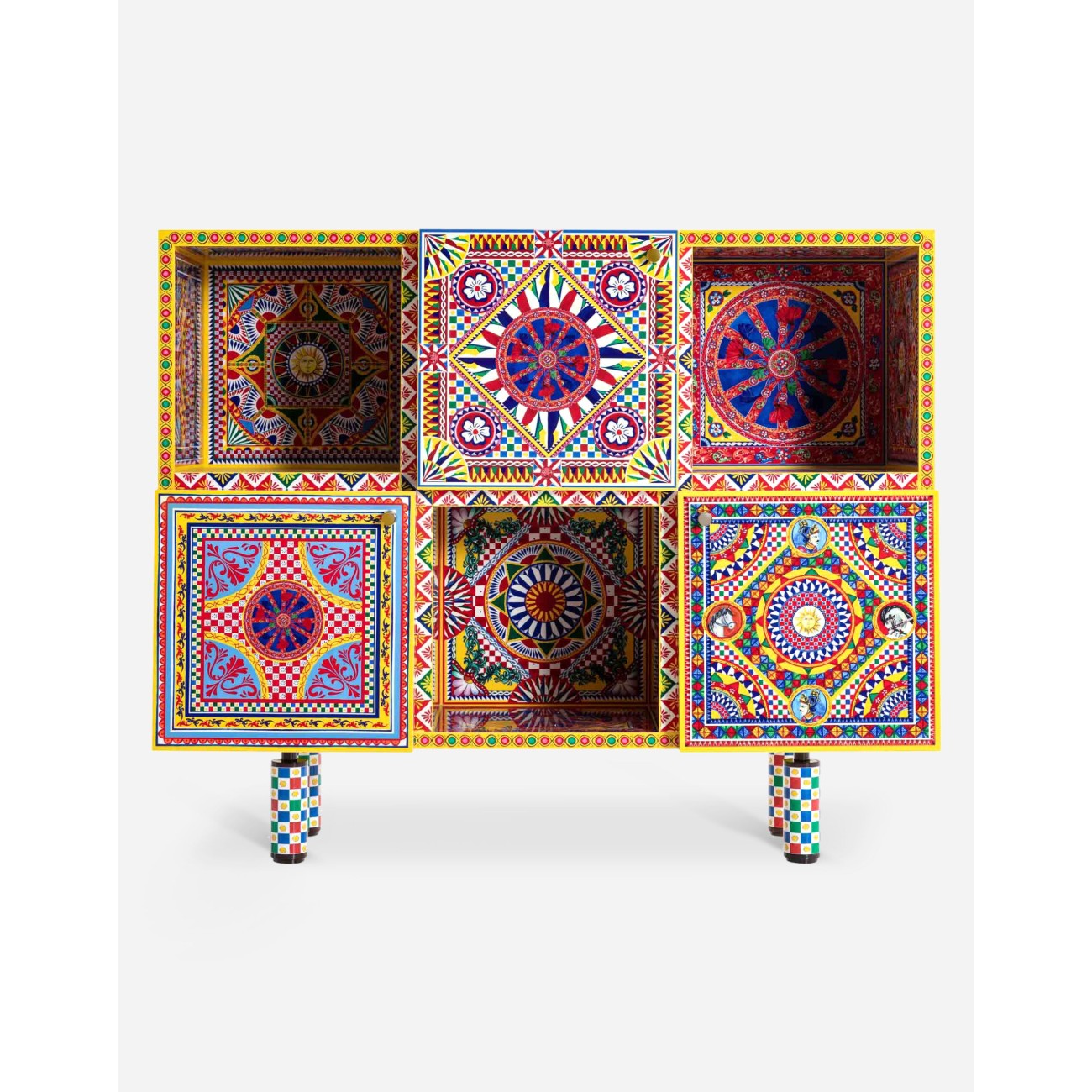 DOLCE&GABBANA – ENEA CABINET