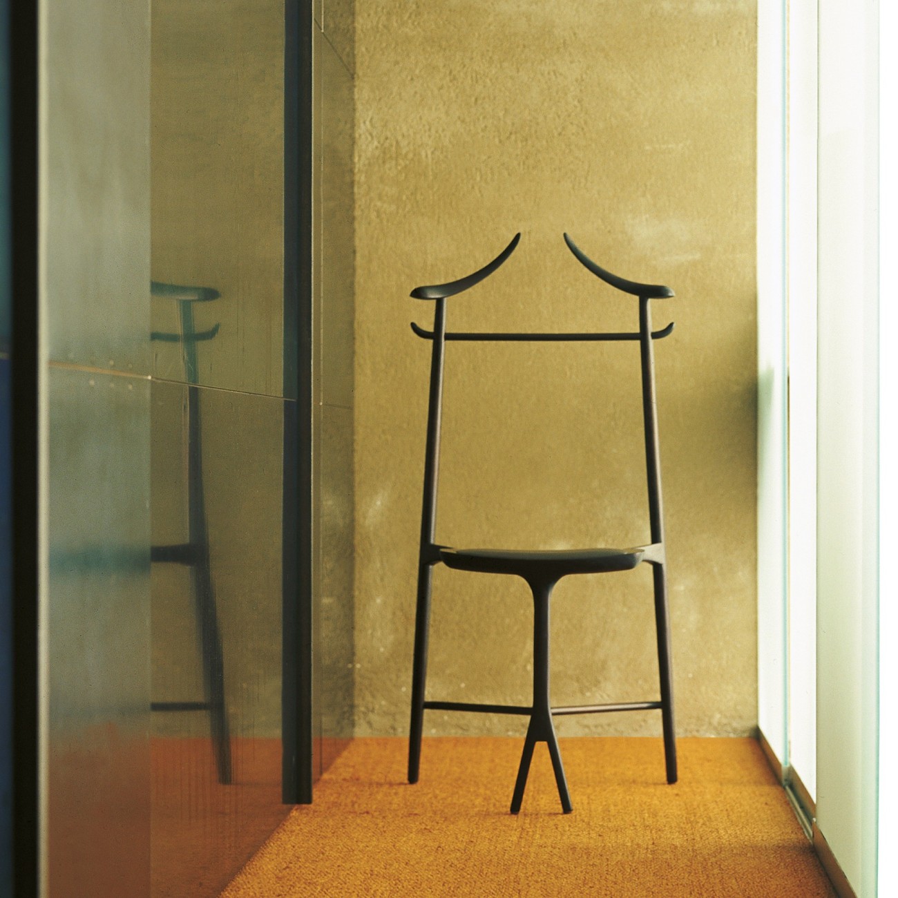 CECCOTTI CHAMBRE CLOSE STAND CHAIR