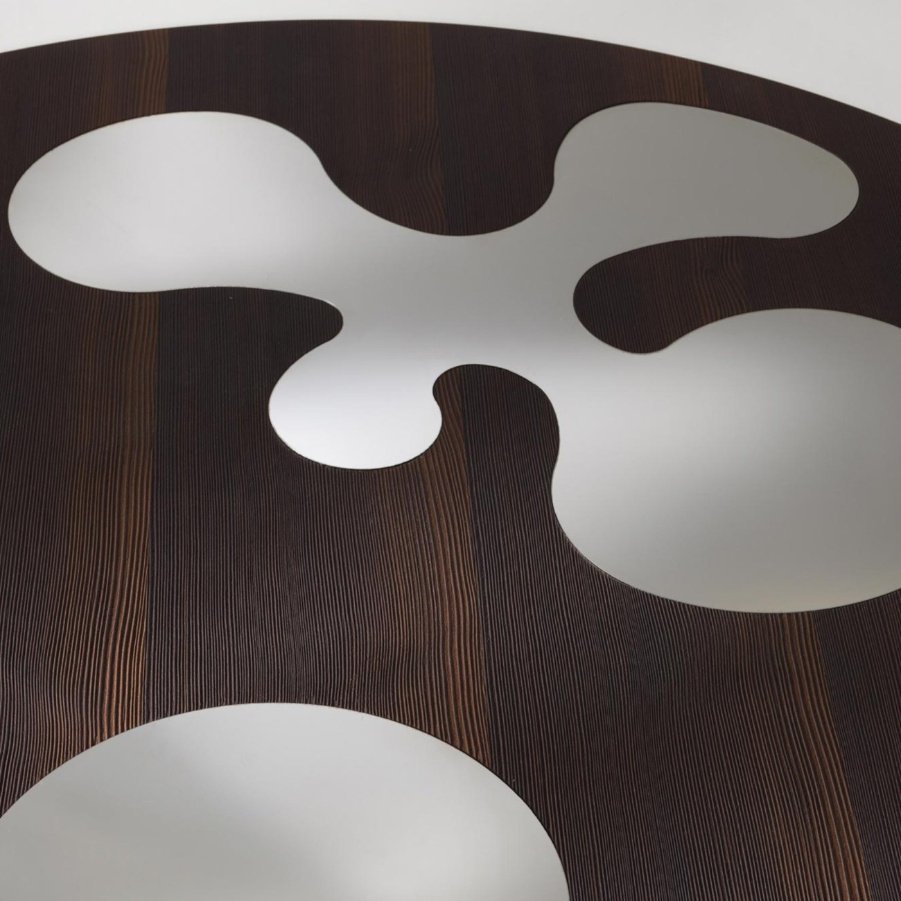 ALBEDO - ISOLE TABLE