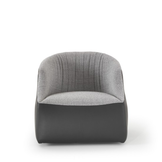 I 4 MARIANI BOB ARMCHAIR