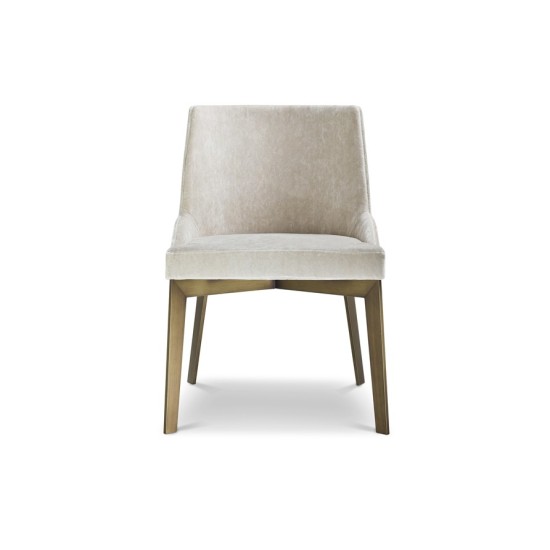 I 4 MARIANI MOORE CHAISE