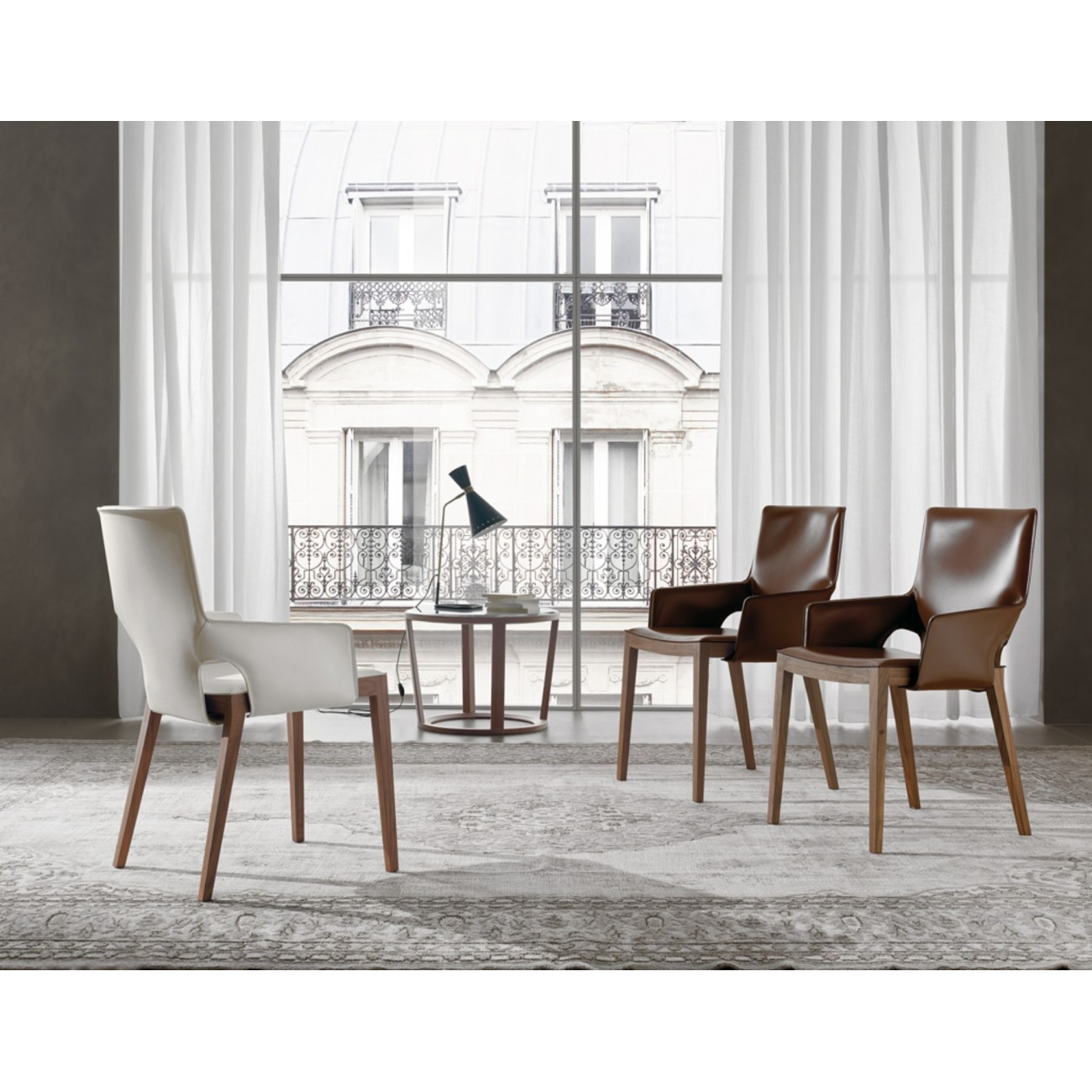 I 4 MARIANI SHU CHAISE