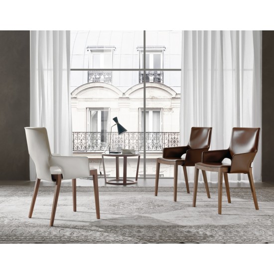 I 4 MARIANI SHU CHAISE