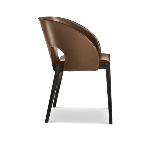 I 4 MARIANI CHAISE VOILE