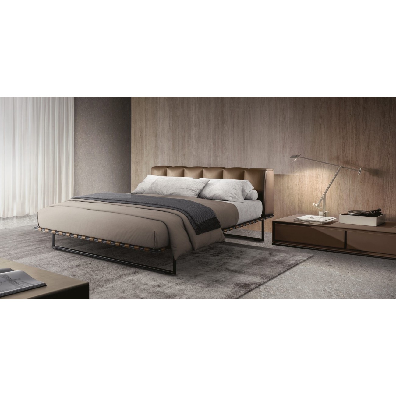 I 4 MARIANI KRISTALL BED