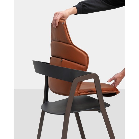 KRISTALIA CHAISE COMPAS