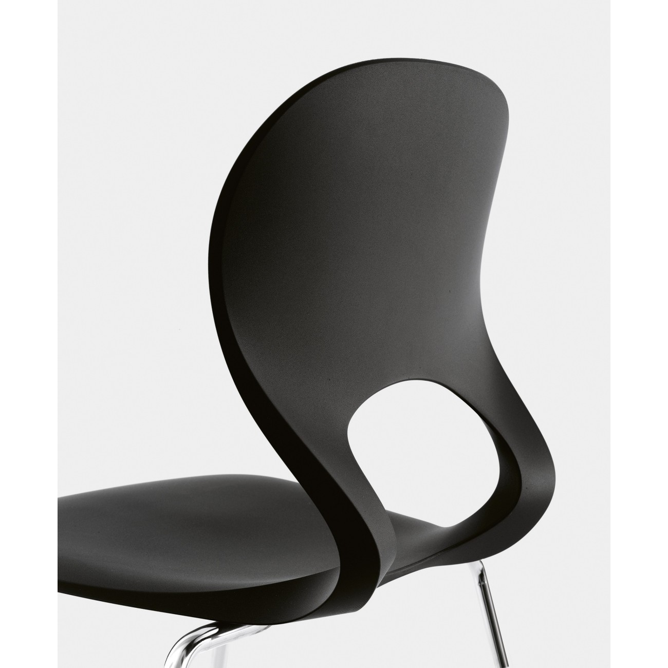 KRISTALIA CHAIR PIKAIA