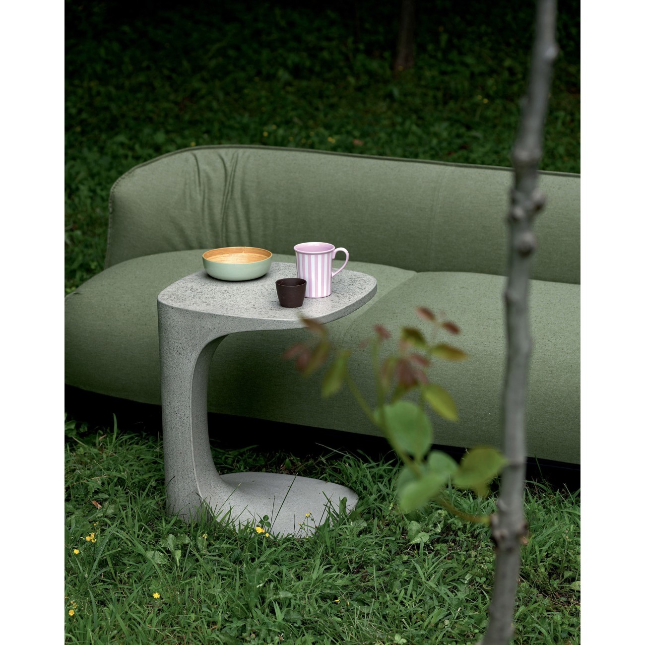 KRISTALIA TABLE BASSE FONT