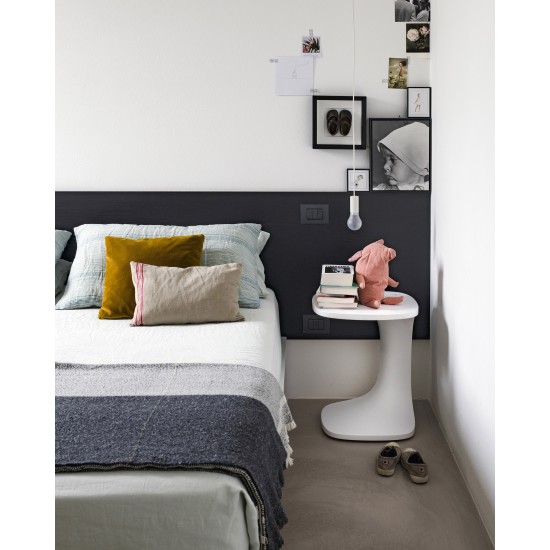 KRISTALIA COFFEE TABLE FONT