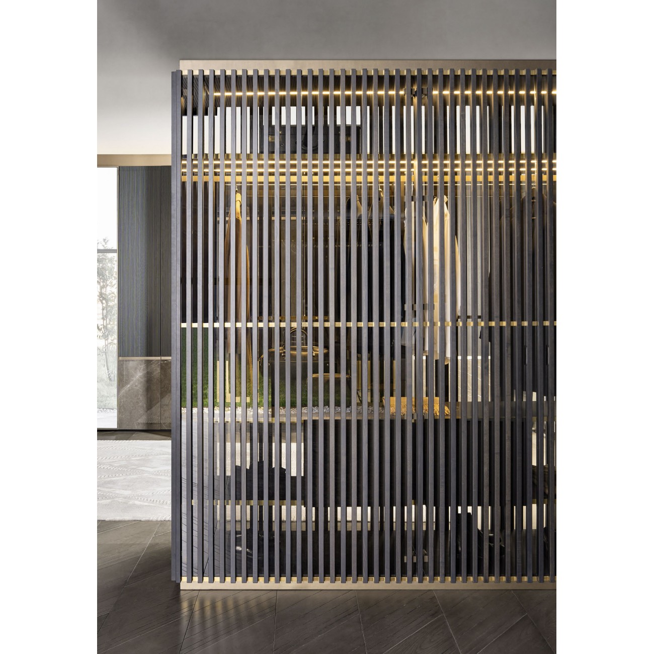 SHAKE ARMOIRE TAL