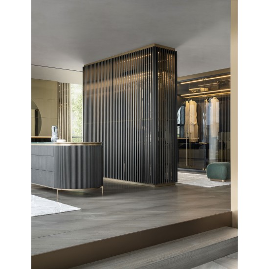 SHAKE ARMOIRE TAL