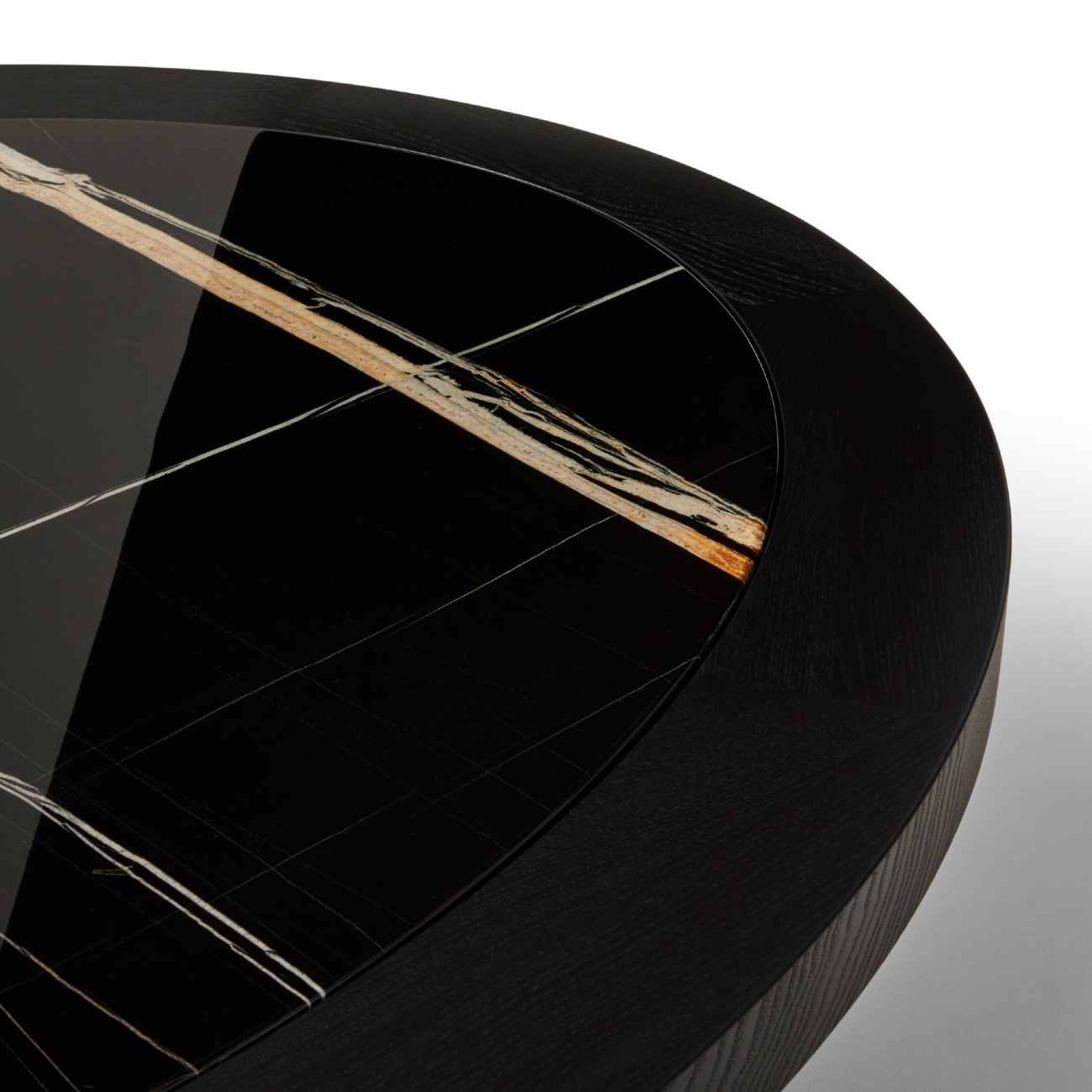 CASSINA – MONTA COFFEE TABLE