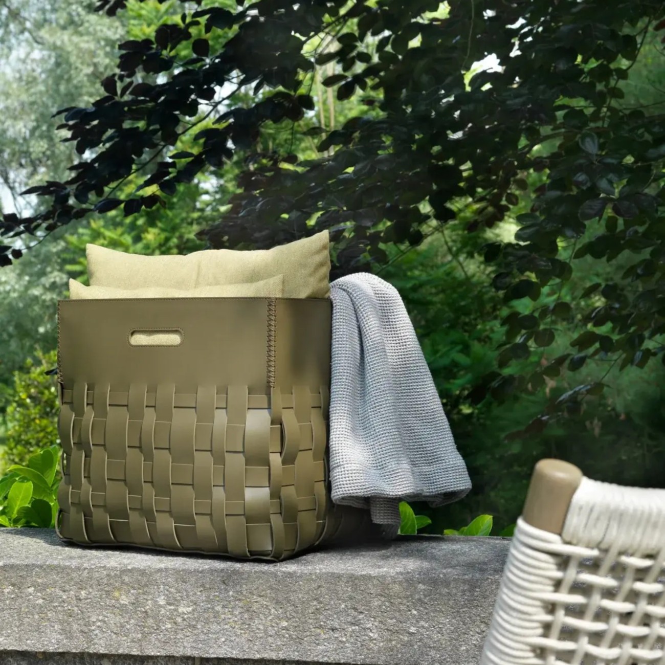 FLEXFORM CESTA OUTDOOR