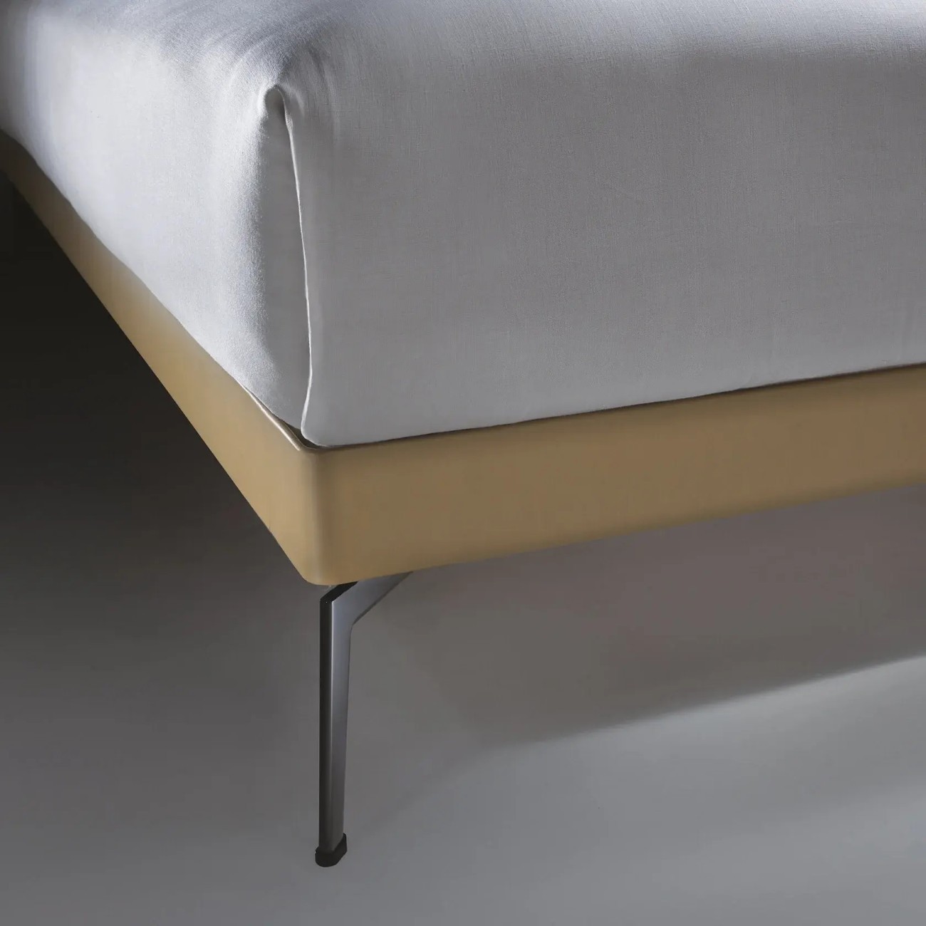 FLEXFORM FEEL GOOD BED