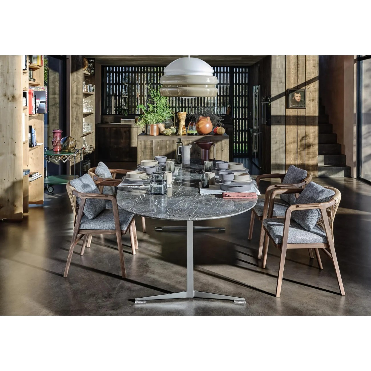 FLEXFORM FLY TABLE