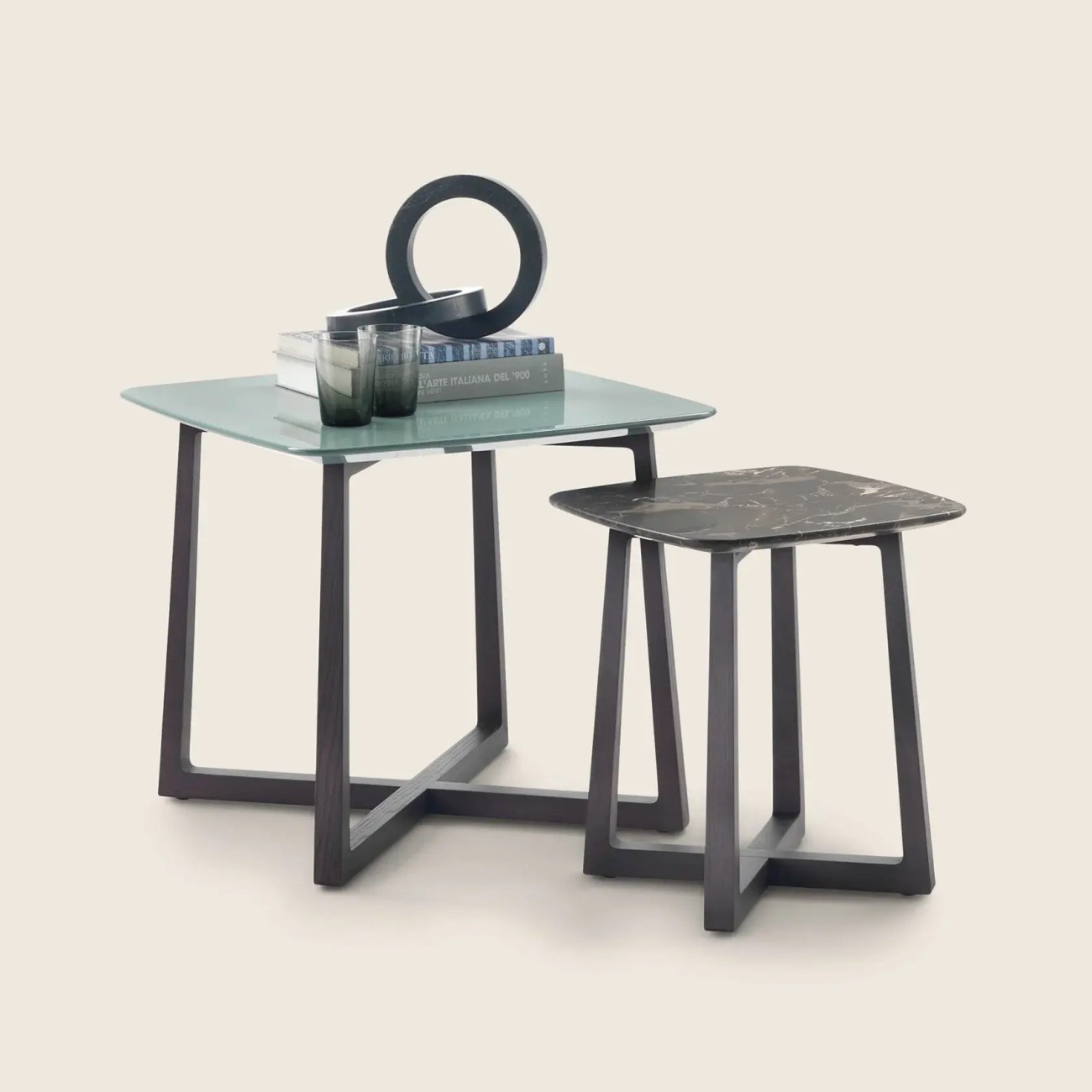 FLEXFORM GIPSY TABLE BASSE