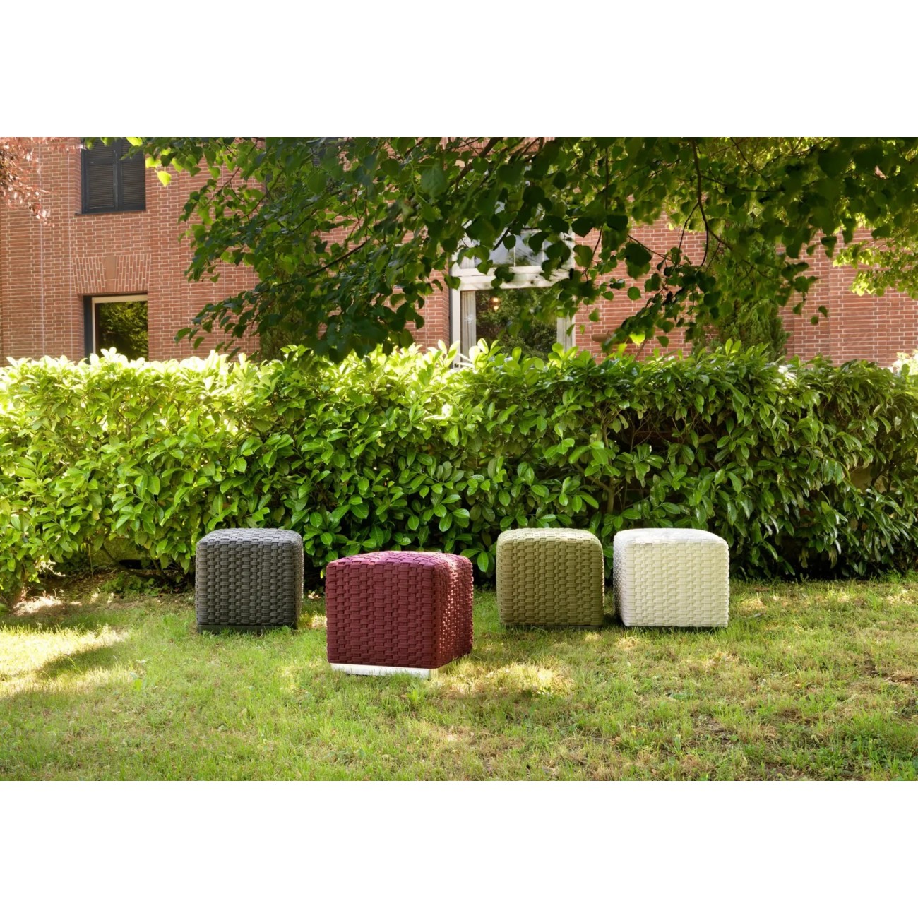 FLEXFORM PHUKET POUF OUTDOOR