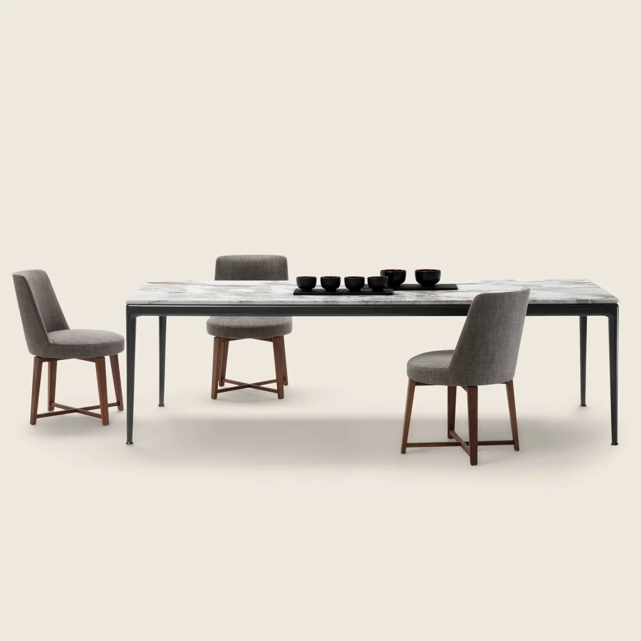 FLEXFORM PICO TABLE