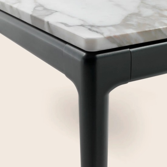 FLEXFORM PICO TABLE