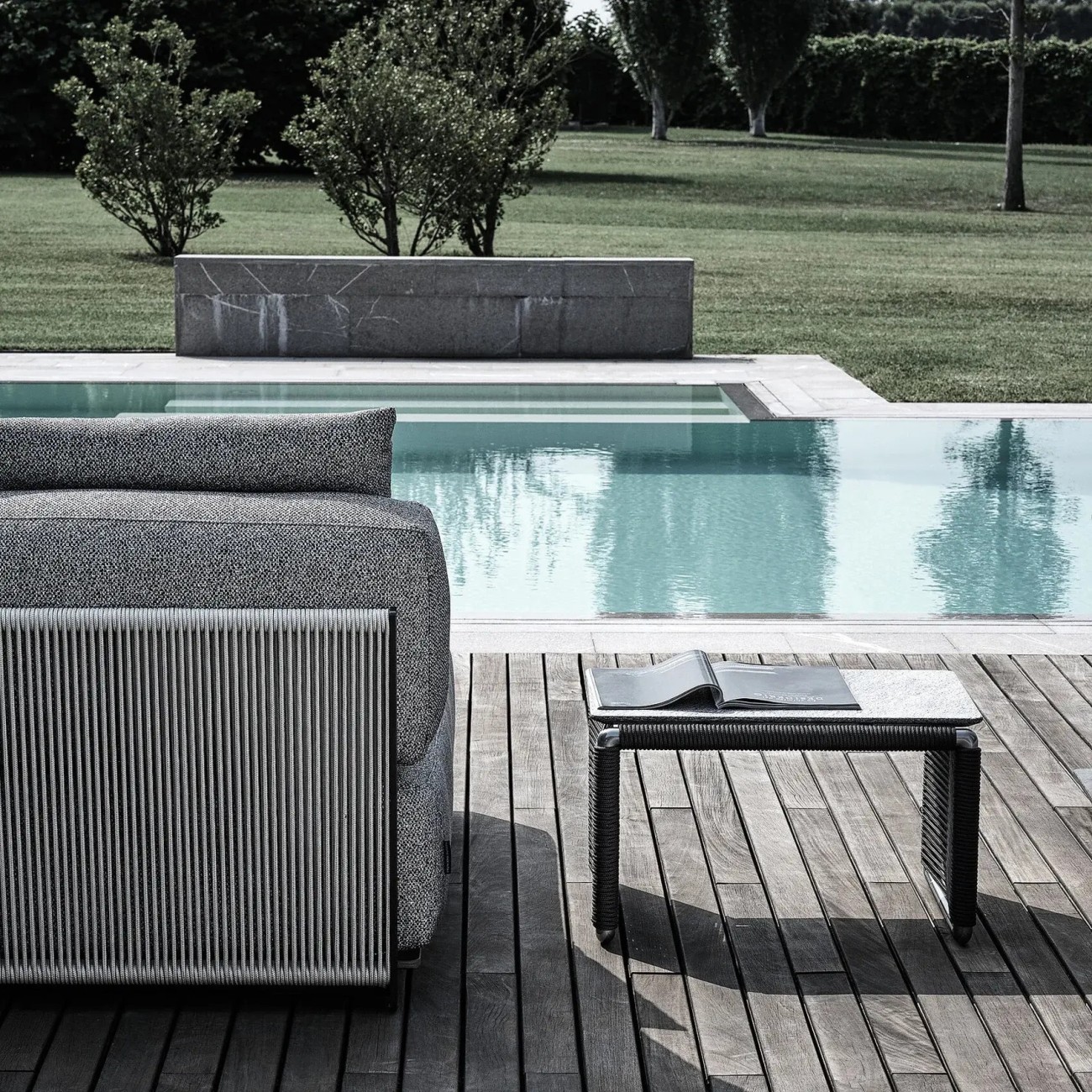 FLEXFORM TINDARI TABLE BASSE OUTDOOR
