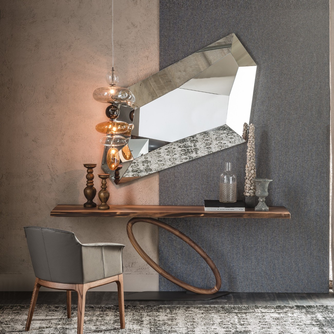 CATTELAN ITALIA CONSOLE TOUR
