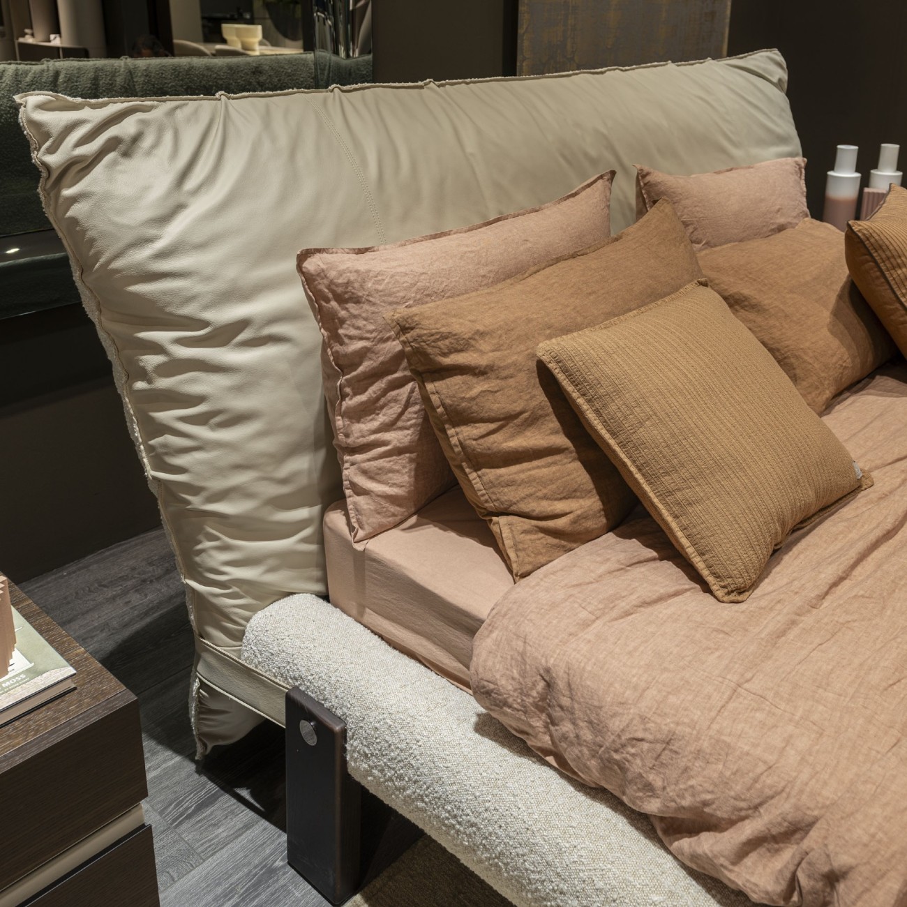 CATTELAN ITALIA BED PASCAL