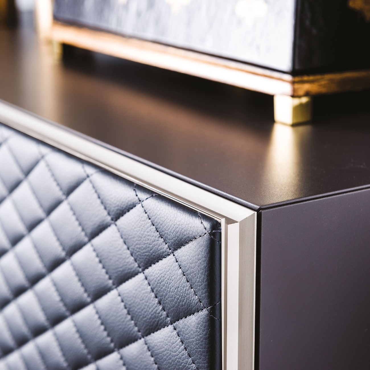 CATTELAN ITALIA SIDEBOARD TIFFANY