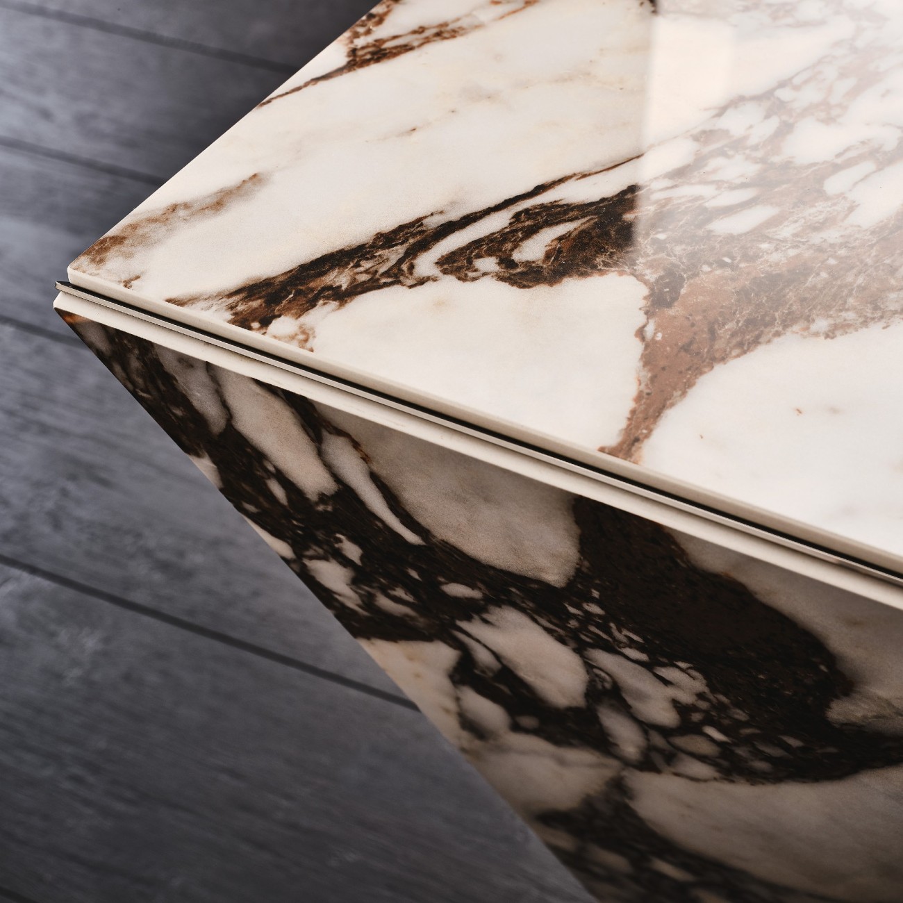 CATTELAN ITALIA NASDAQ KERAMIK SCRITTOIO