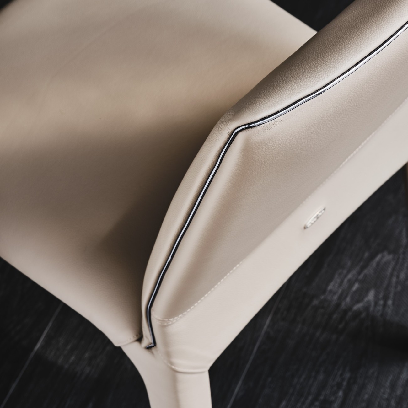 CATTELAN ITALIA PENELOPE CHAISE