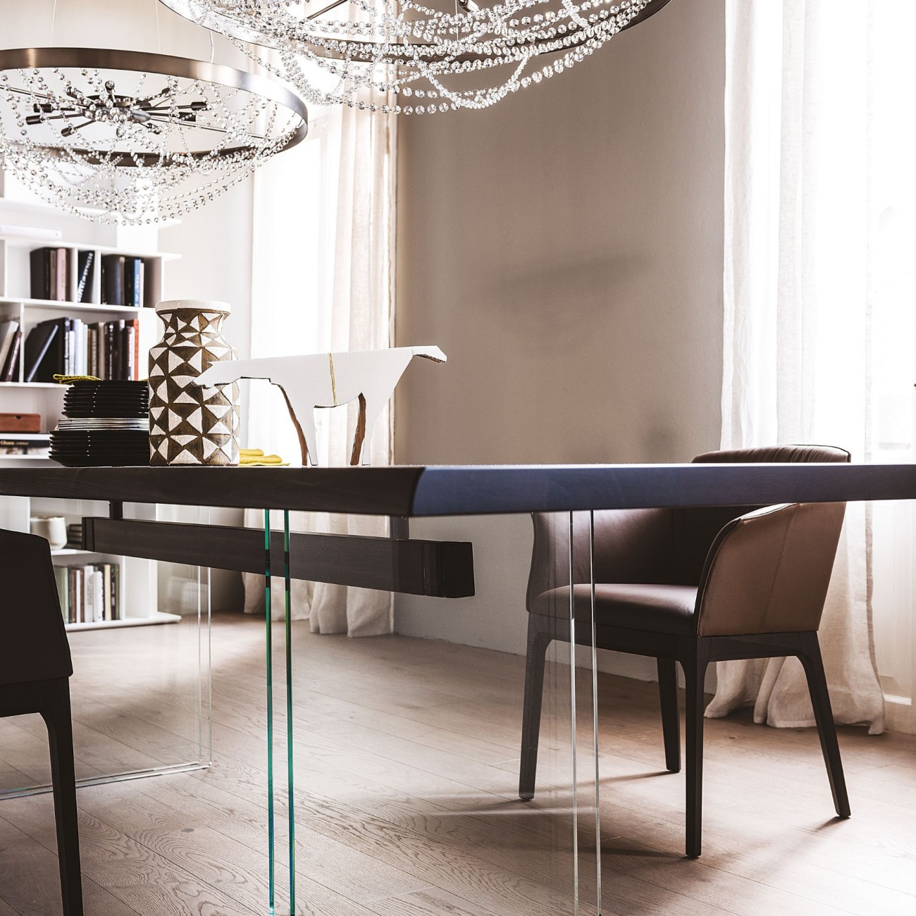 CATTELAN ITALIA TABLE IKON DRIVE