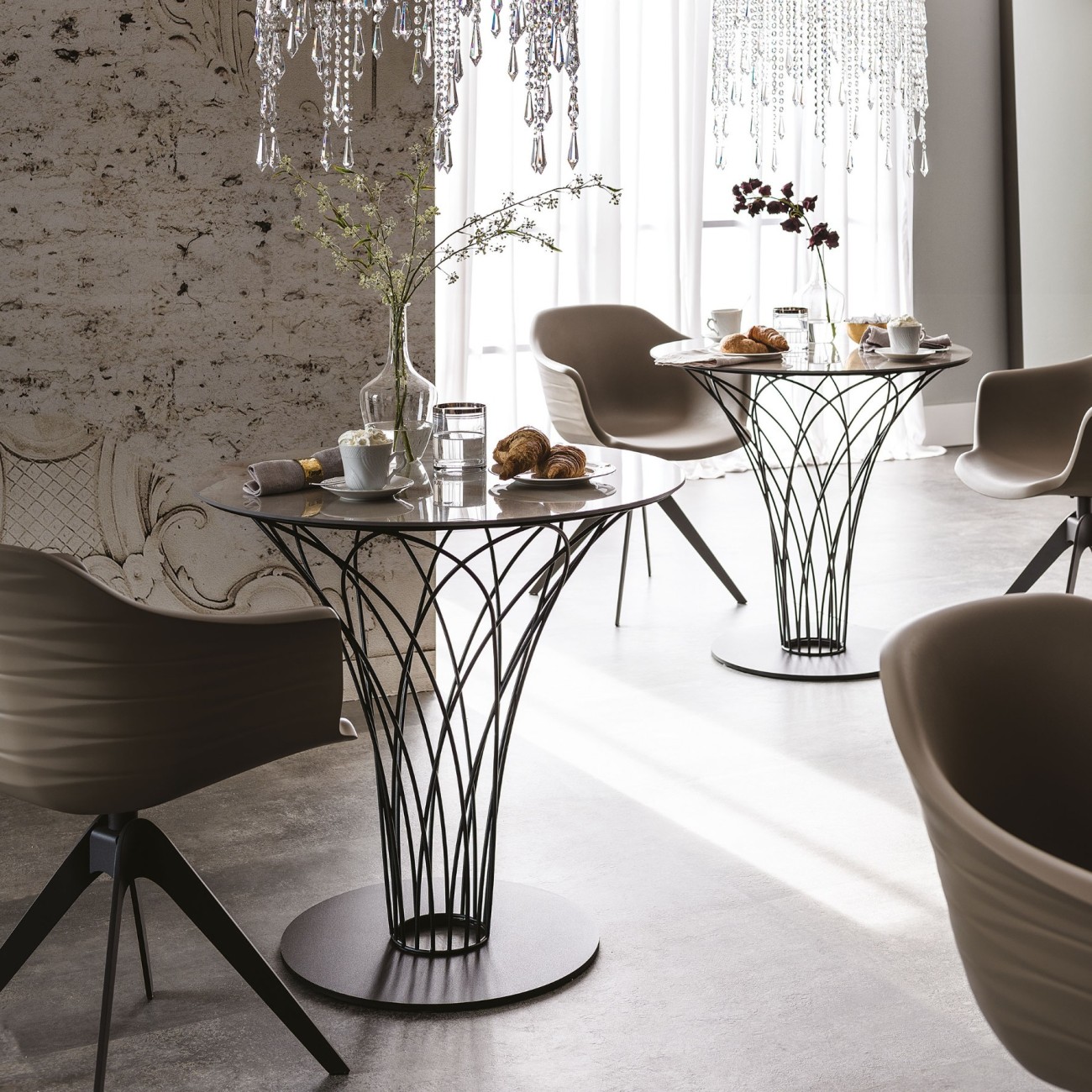 CATTELAN ITALIA TABLE NIDO