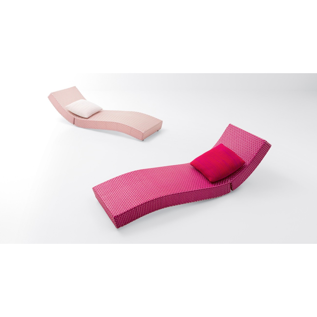 PAOLA LENTI WAVE CHAISE LONGUE OUTDOOR