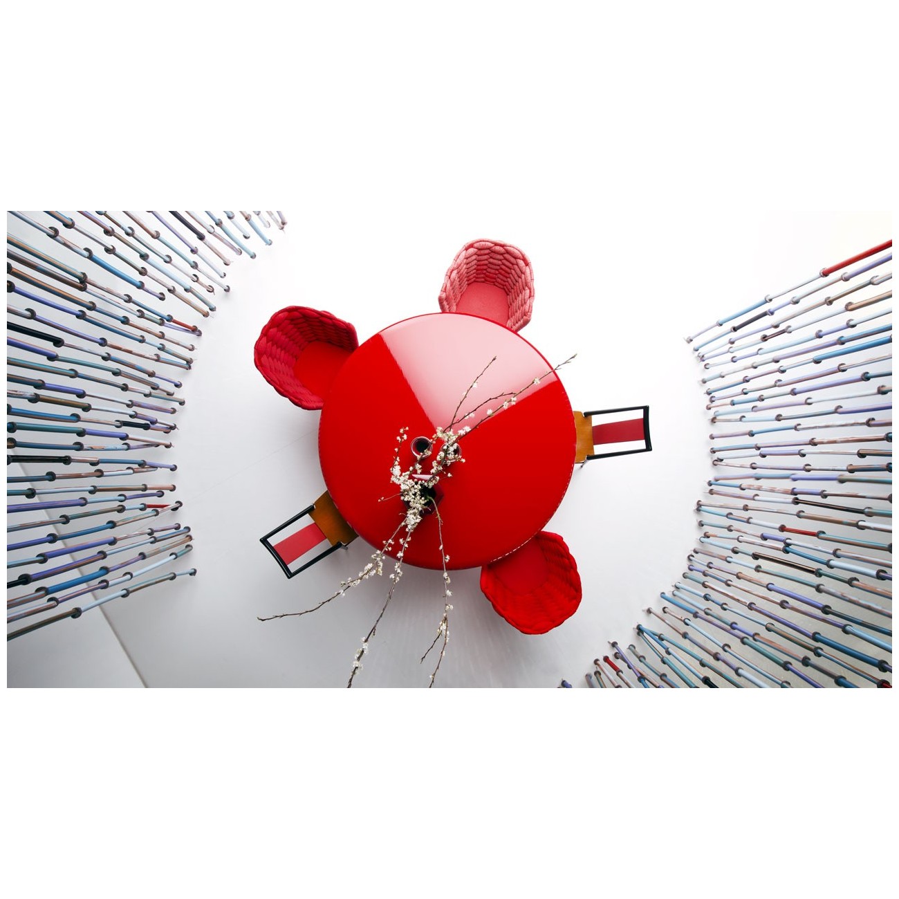 PAOLA LENTI GON TABLE