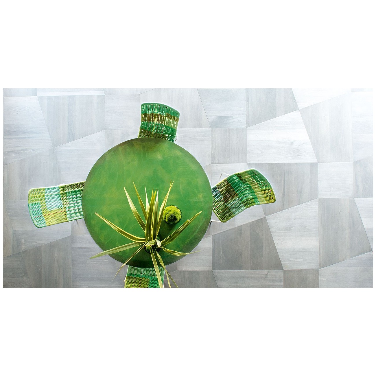 PAOLA LENTI NESSO TABLE