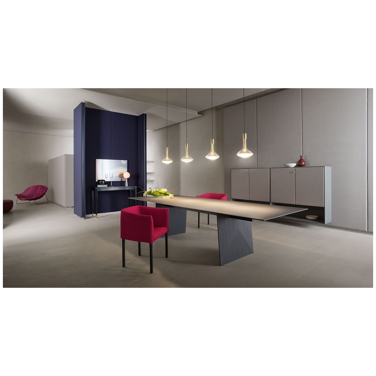 PAOLA LENTI – ELSIE CHAIR