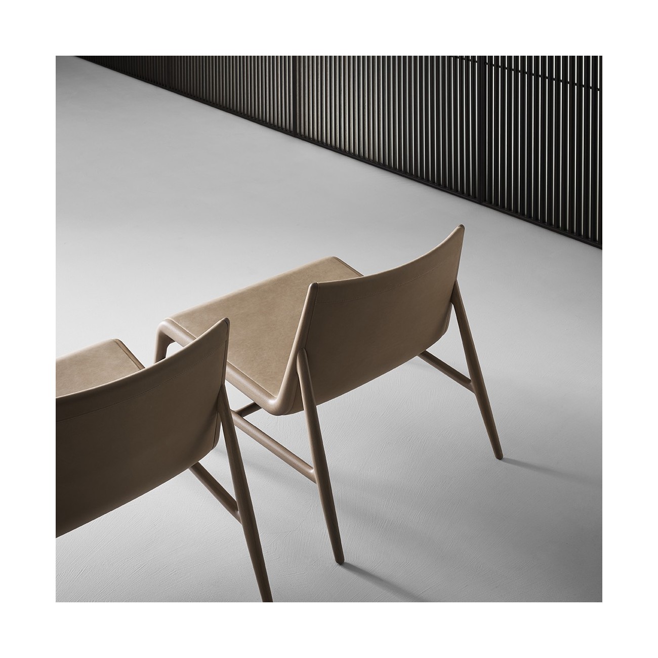 RIMADESIO SINUA ARMCHAIR
