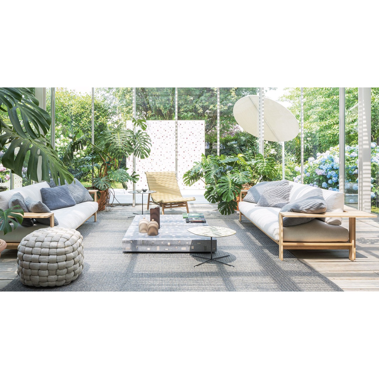 PAOLA LENTI SHIBUSA ARMCHAIR OUTDOOR
